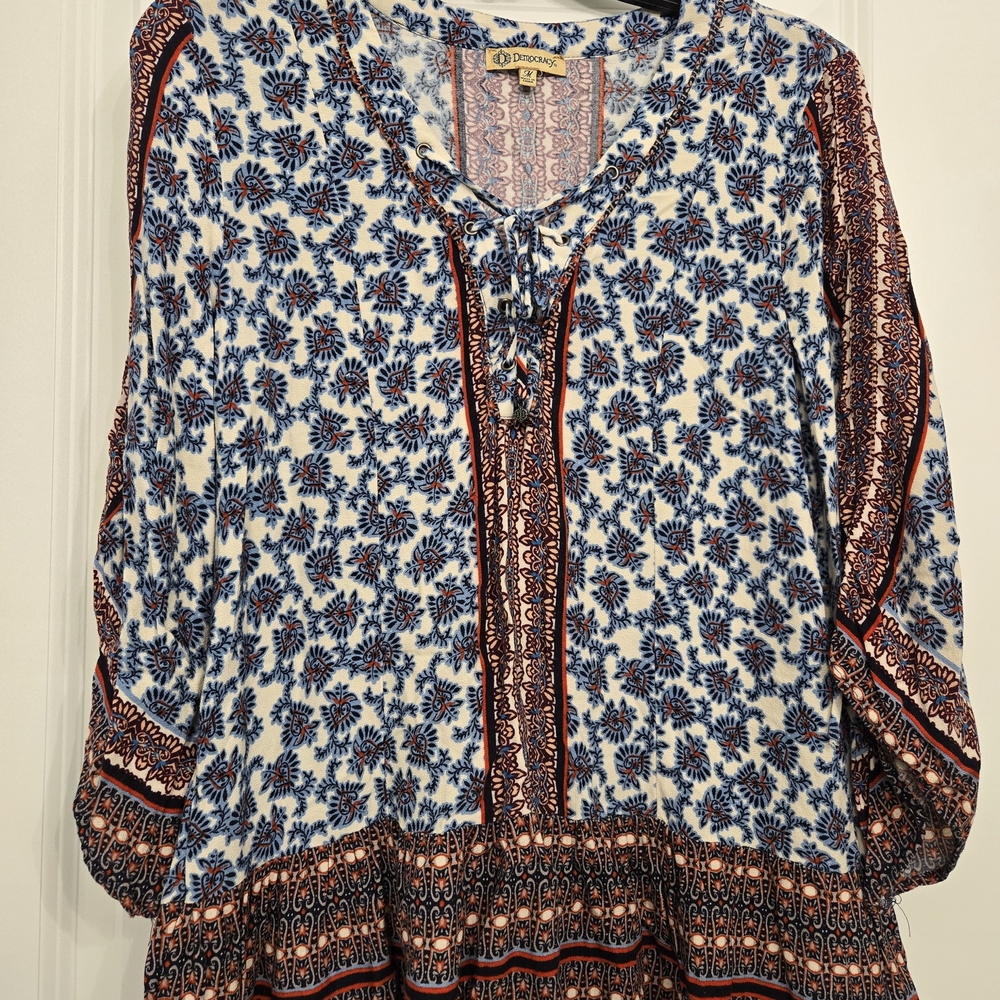 Democracy Blue and Red Floral Blouse